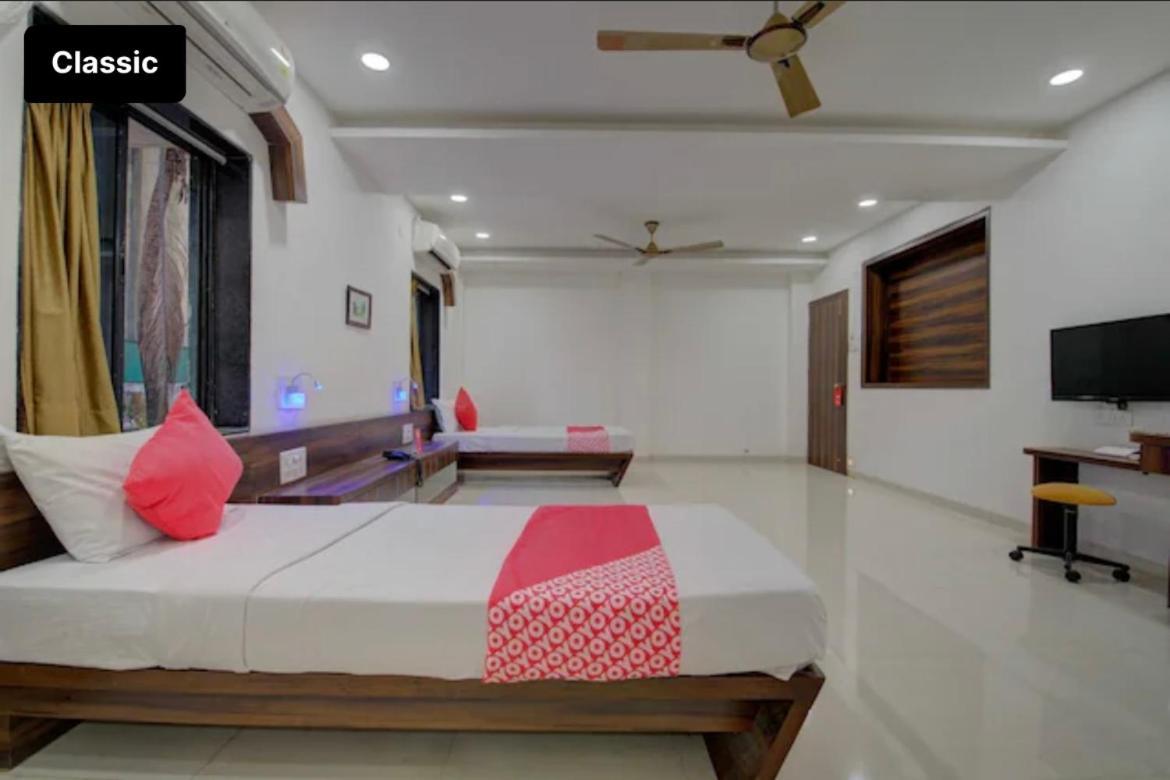 Saiba Residency Hotel Pirangut Bagian luar foto